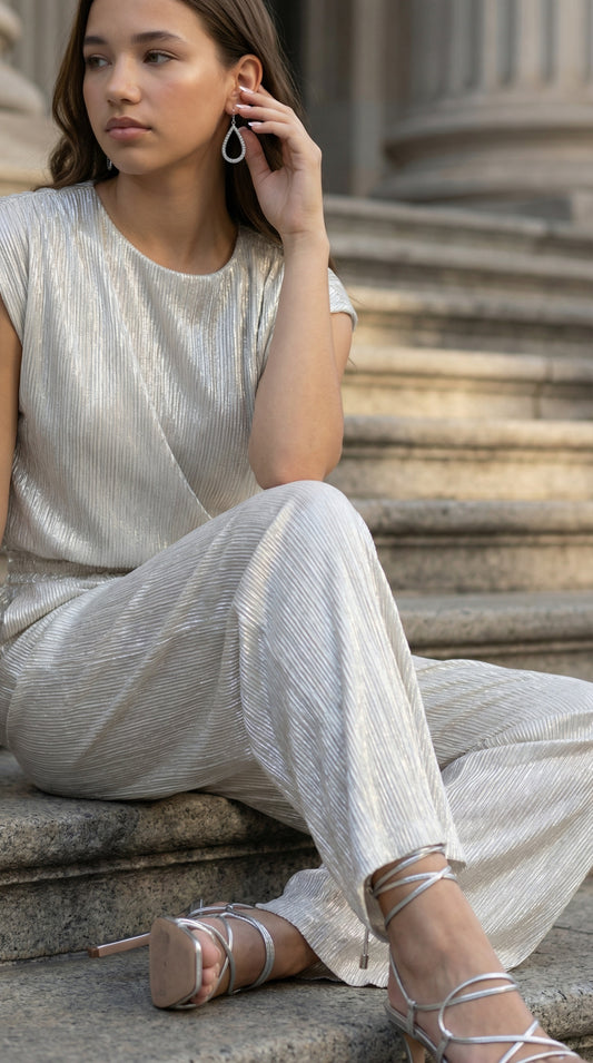 In the Flow Simple Elegance Set (Champagne)