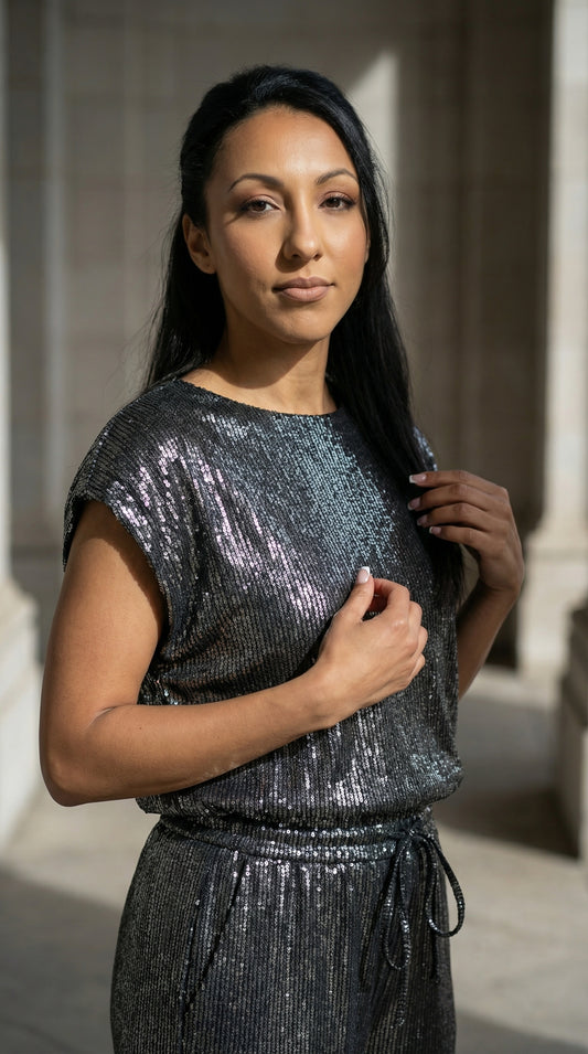 In the Flow Simple Elegance Set (Charcoal)